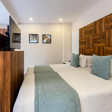 Hotel Avenida Park-3